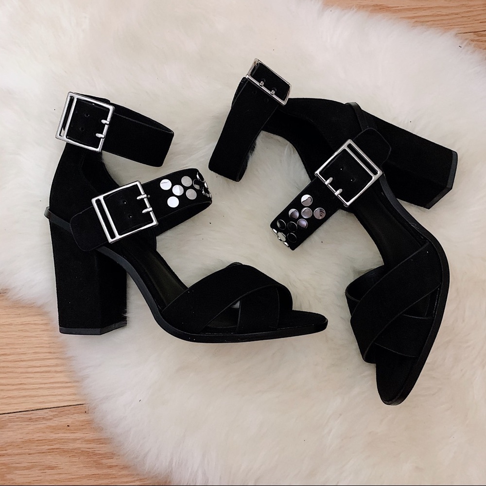 NEW IN BOX REBECCA MINKOFF JENNIFER SANDALS